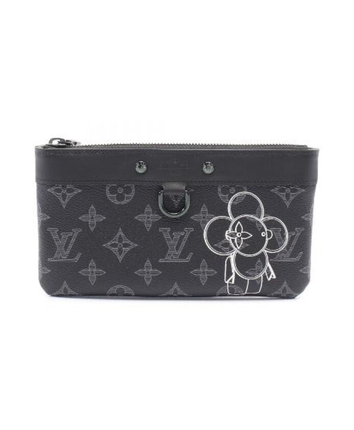 pre-owned-toile-pochettes-minaudieres