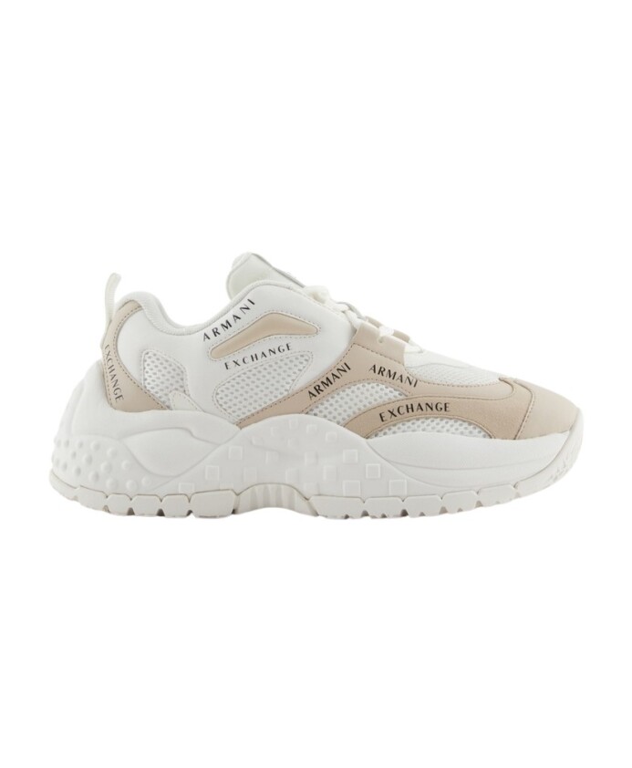 sneakers-blanches-pour-un-look-elegant