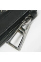pre-owned-cuir-pochettes-minaudieres