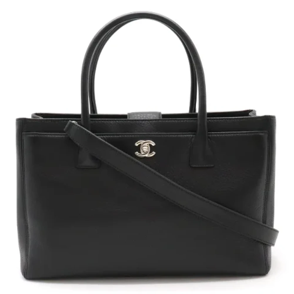 Chanel Vintage Pre-owned Leather totes Black Dames
