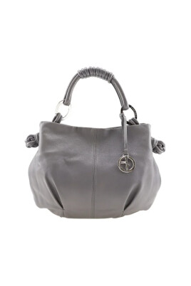 pre-owned-leather-shoulder-bags