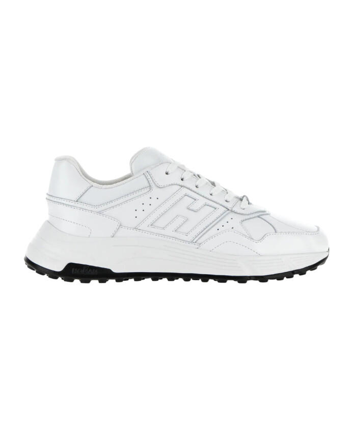 sneakers-blanches-pour-un-look-elegant
