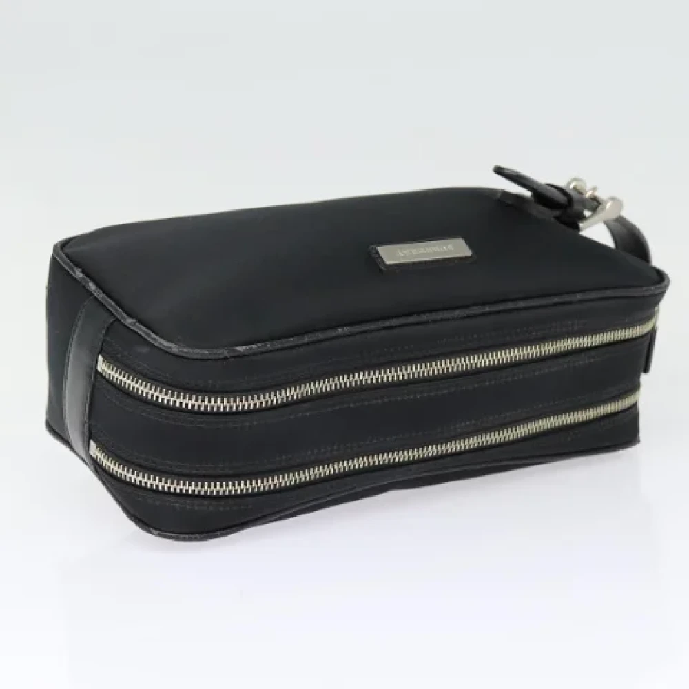 Burberry Vintage Pre-owned Nylon clutches Black Dames