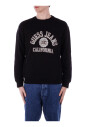 pull-noir-avec-logo-frontal