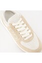 lace-up-sneakers