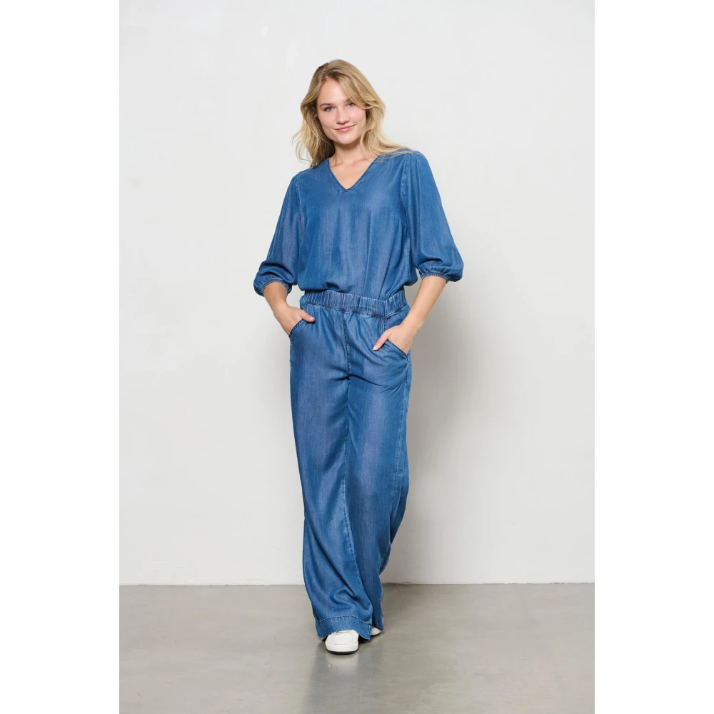 &Co Woman Bloes met lange mouwen en V-hals Blue Dames