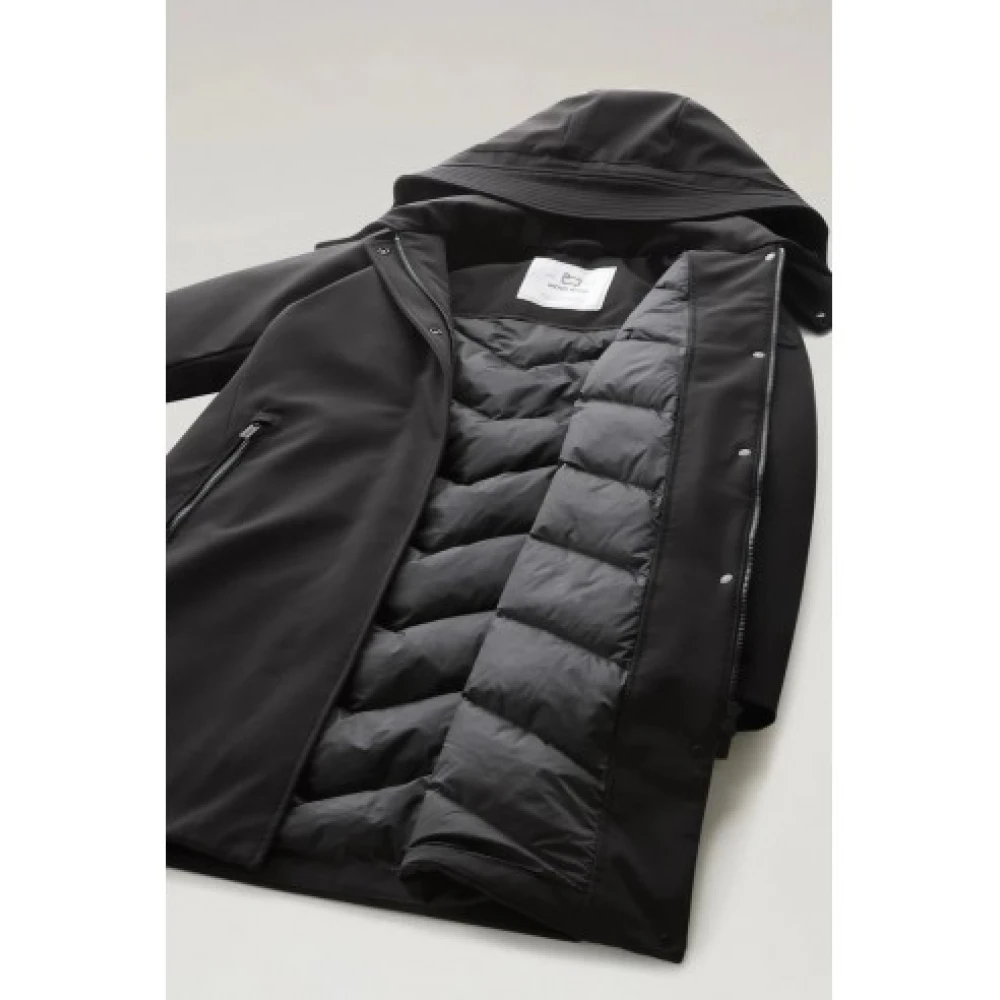 Woolrich Tech Softshell Duck Down Chevron Coat Black Heren