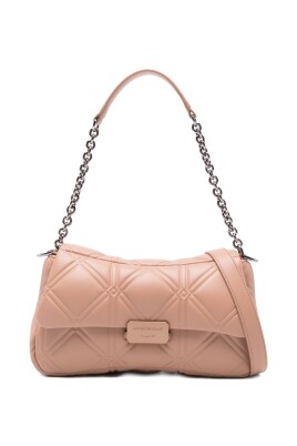 quilted-beige-bag-with-chain-detailing