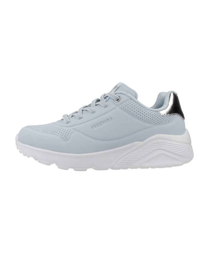 lite-metallic-sneakers