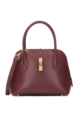 Maroon läderväska med handtag