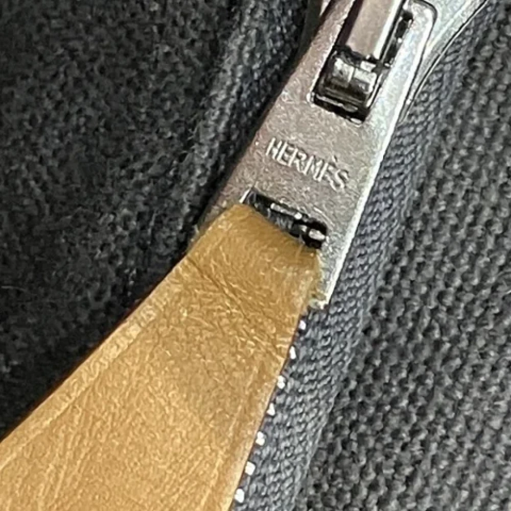 Hermès Vintage Pre-owned Canvas chanel-bags Gray Dames