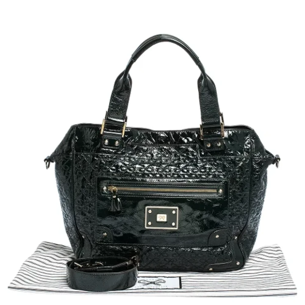 Anya Hindmarch Pre-owned Leather totes Green Dames