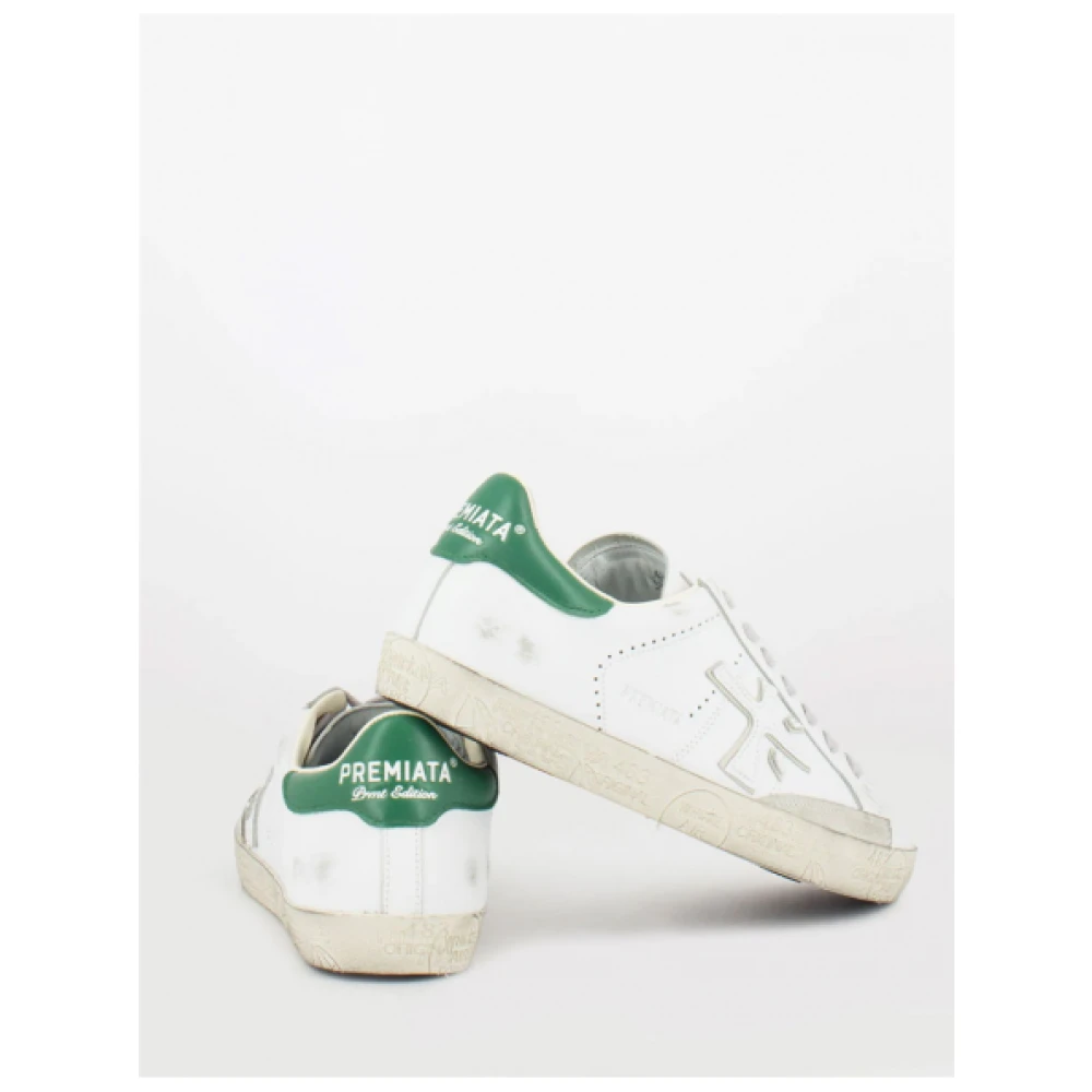 Premiata Witte leren lage sneakers met groen hiel detail White Heren