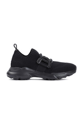 sneakers-noires-style-chic