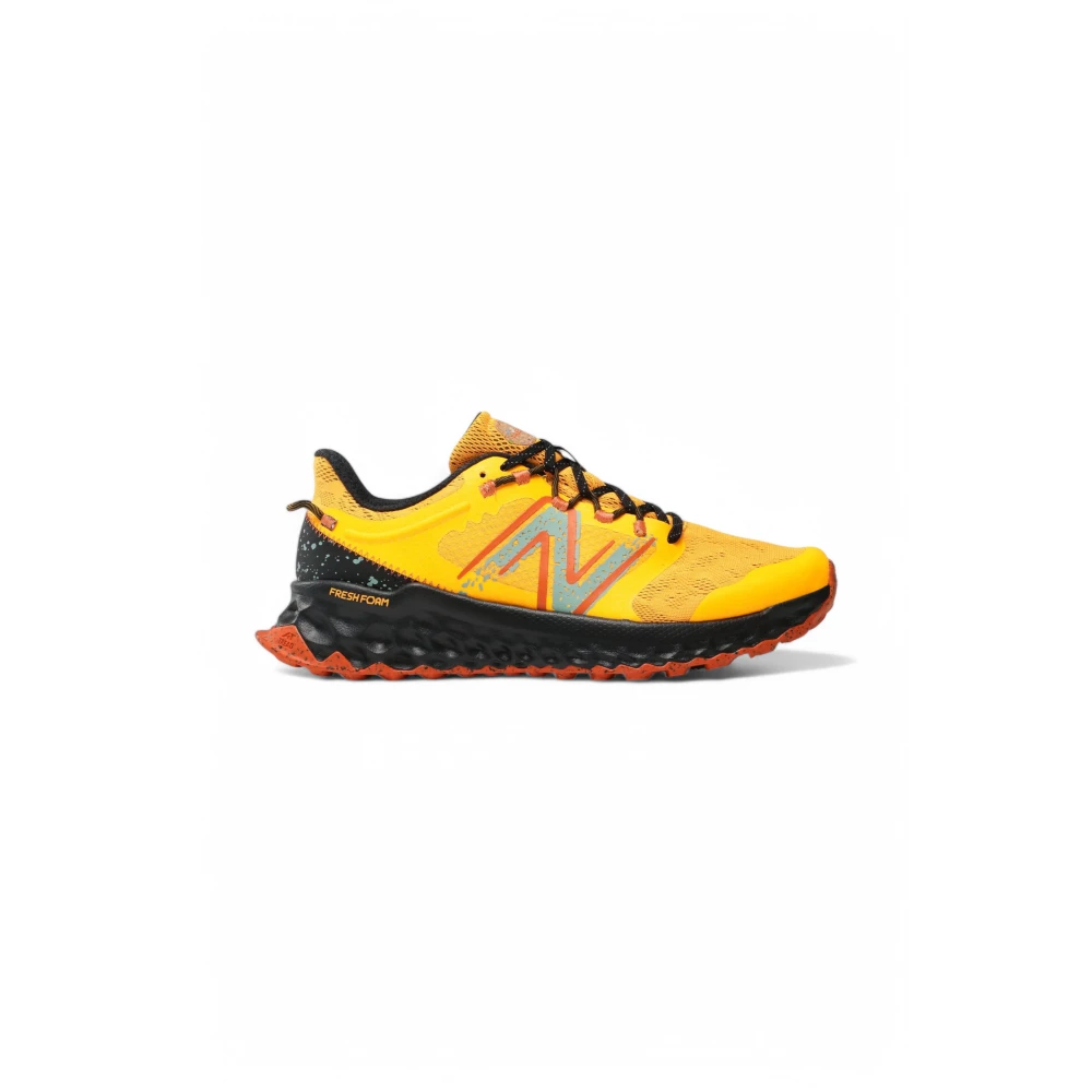 New Balance Technische Stoffen Veterschoen met Hoge Tractiezool Heren Schoenen Oranje