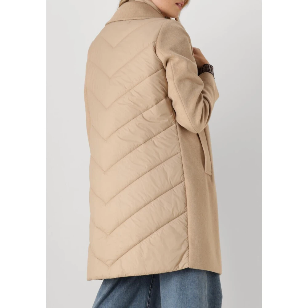 Beaumont Skylar Gewatteerde Jas in Zand Beige Dames