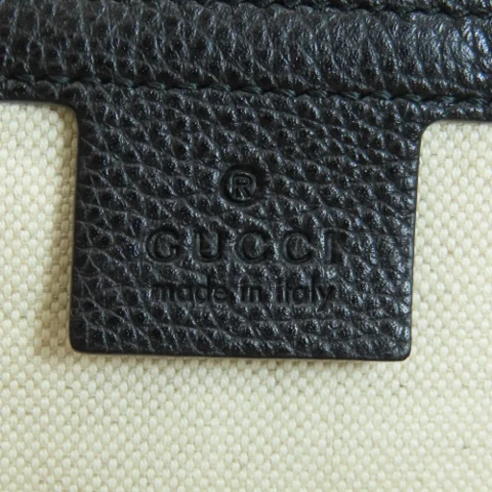 Gucci Vintage Pre-owned Leather backpacks Black Dames