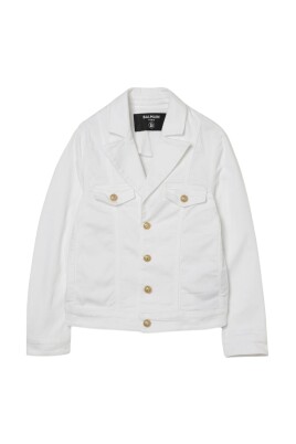 classic-denim-jacket-with-functional-pockets