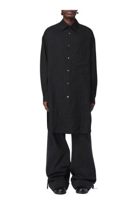 black-collared-sweater-stylish-modern-design