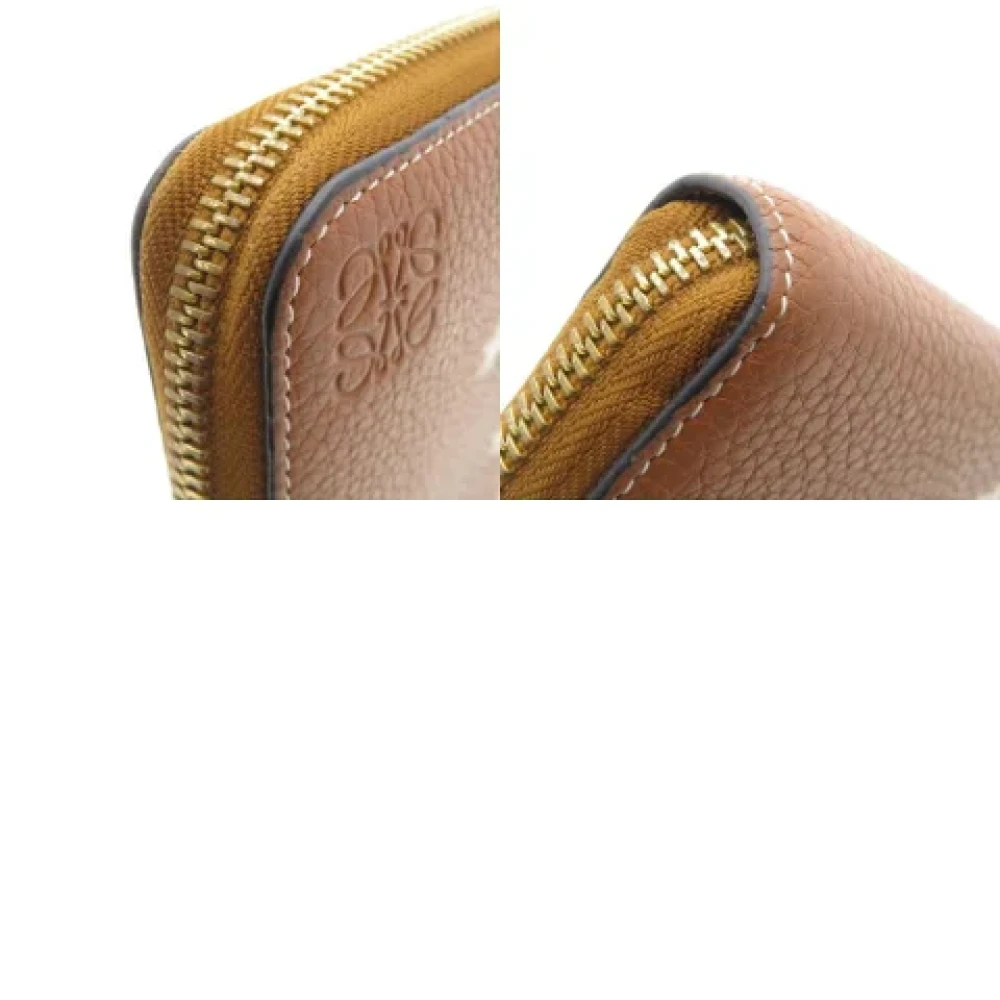 Loewe Pre-owned Leather wallets Brown Dames