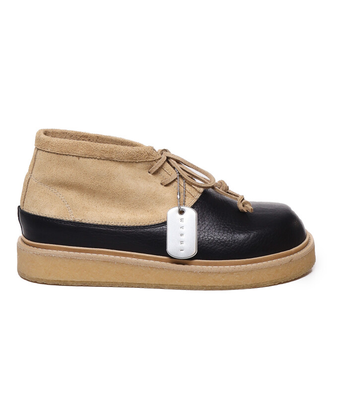 bottines-a-lacets-en-daim-avec-semelle-en-caoutchouc