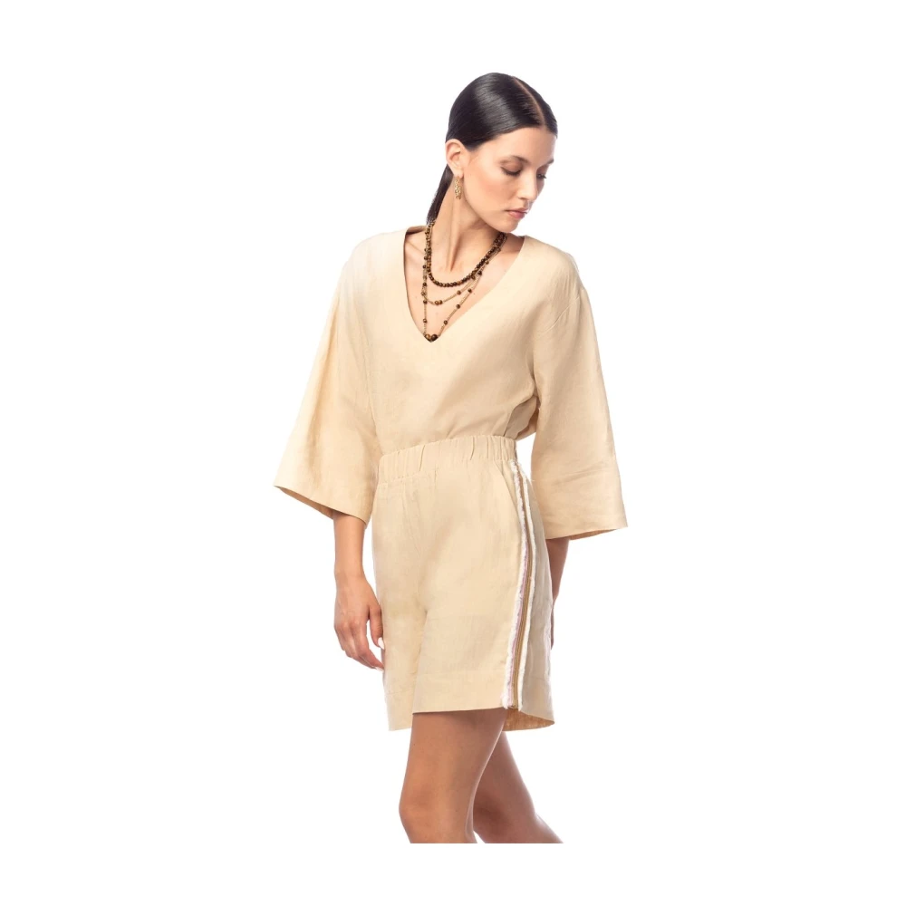 MVP wardrobe ST. Raphael Shorts Beige Dames