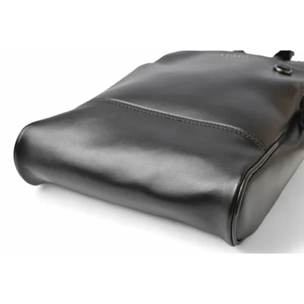 Coach Pre-owned Leather crossbody-bags Black Heren