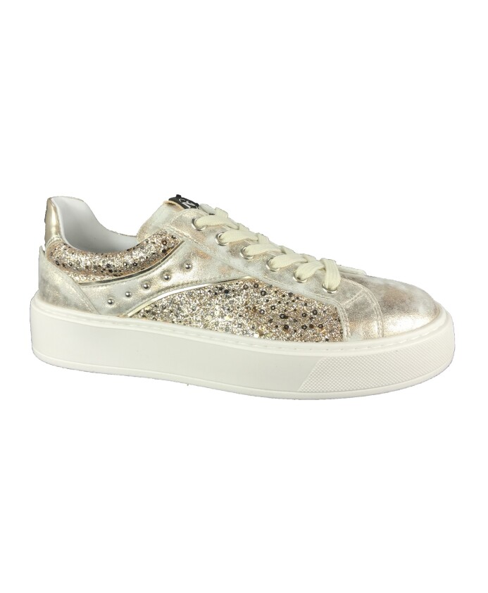 sneaker-casual