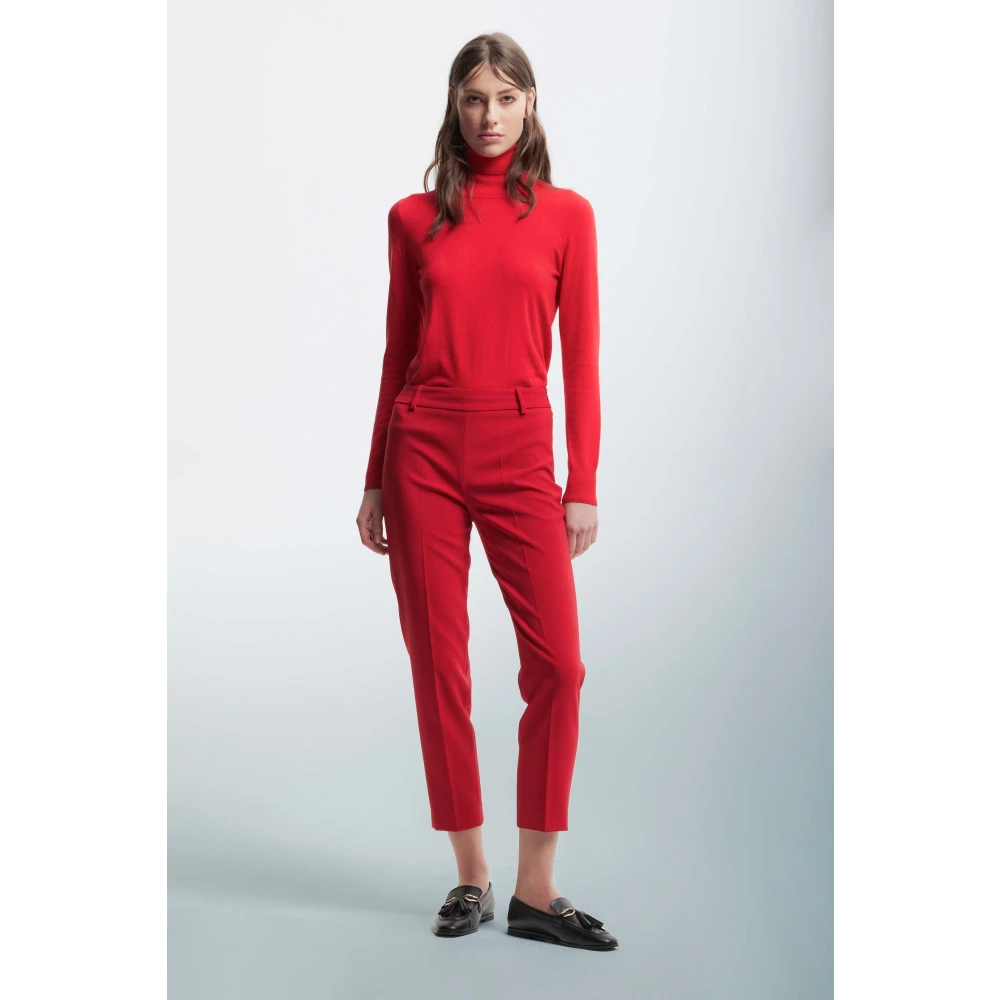Kocca Stijlvolle Cropped Broek met Zakken Red Dames