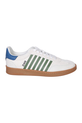 sneakers-blanches-rayures-vertes-accents-bleus