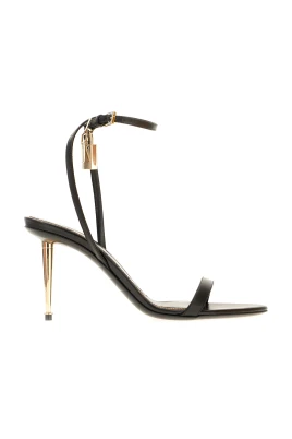 Glänsande läder med hänglås, spetsig bar sandal