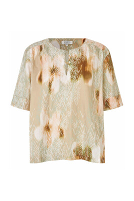 abstract-print-top-in-mauve-chalk