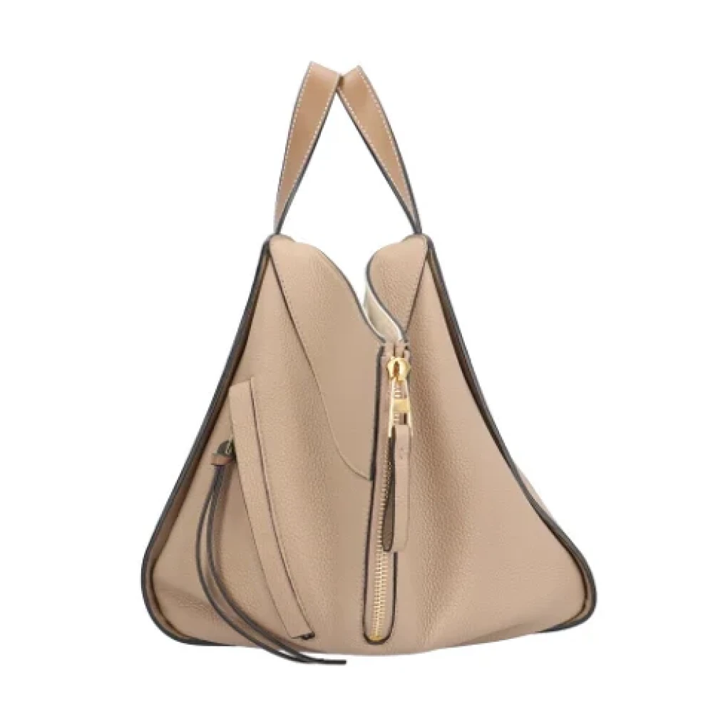 Loewe Pre-owned Fabric shoulder-bags Beige Dames