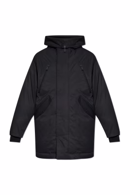 parka-isolee-avec-capuche