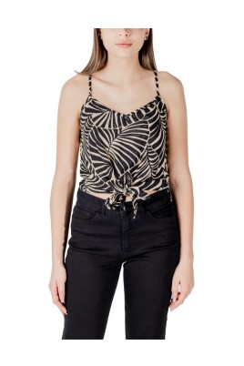 black-ribbed-tank-top
