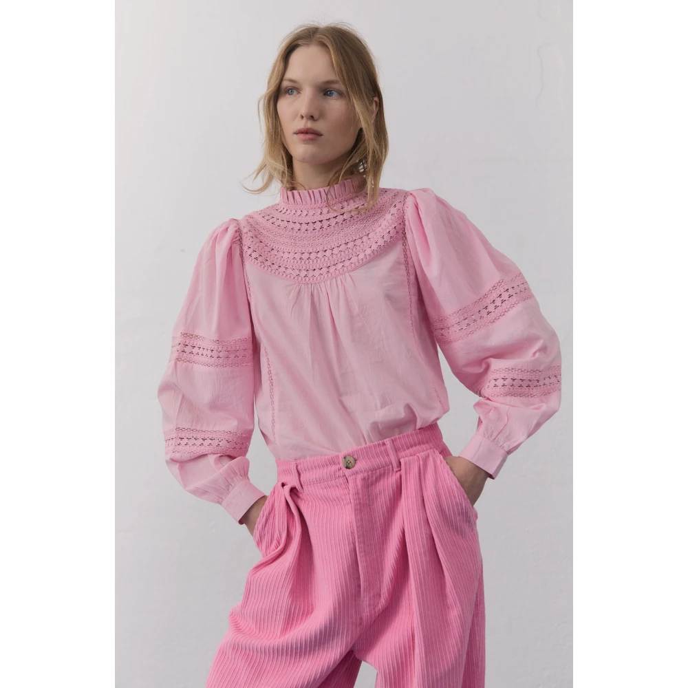 The New Society Elegante Kant Blouse Roze Pink Dames
