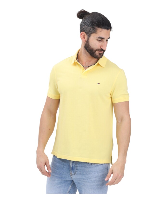 polo-jaune-design-classique