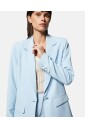tailleur-avec-blazer-et-pantalons-courts