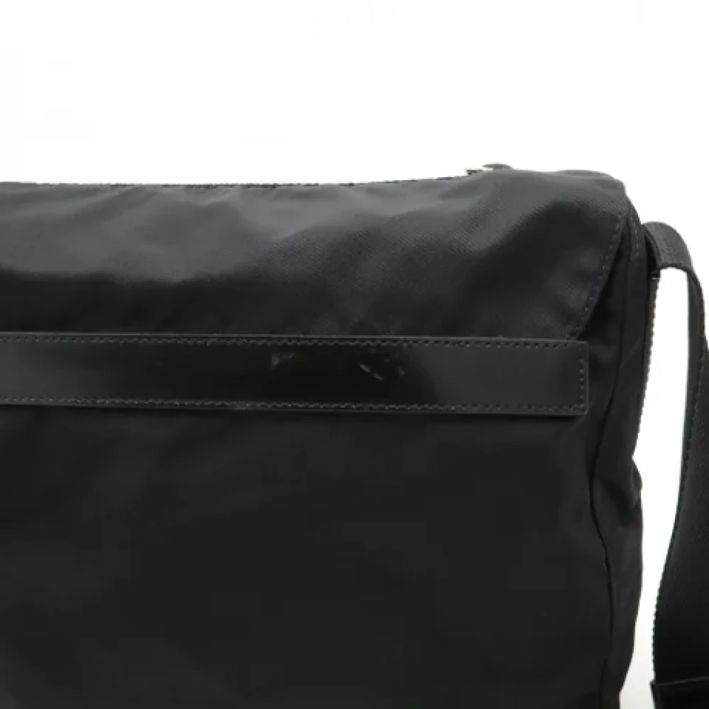 Prada Vintage Pre-owned Leather shoulder-bags Black Dames