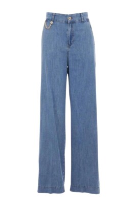 flare-jeans-in-denim-blue
