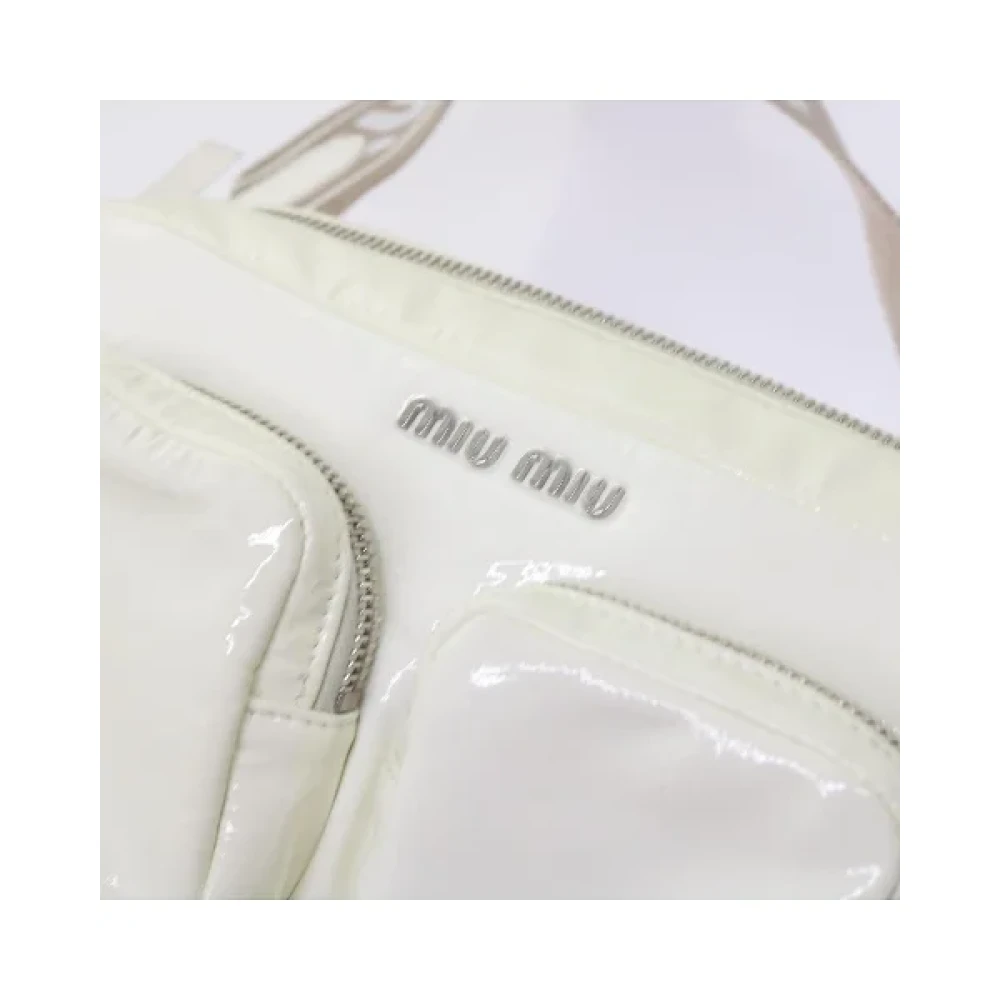 Miu Pre-owned Fabric shoulder-bags White Dames