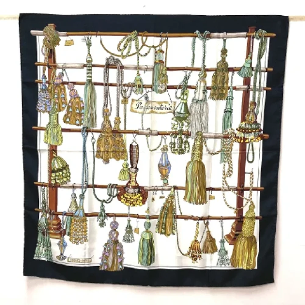 Hermès Vintage Pre-owned Fabric scarves Multicolor Dames