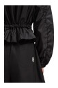 veste-noire-a-capuche-peplum-nylon-leger
