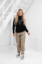 pull-a-col-roule-avec-logo-triangle