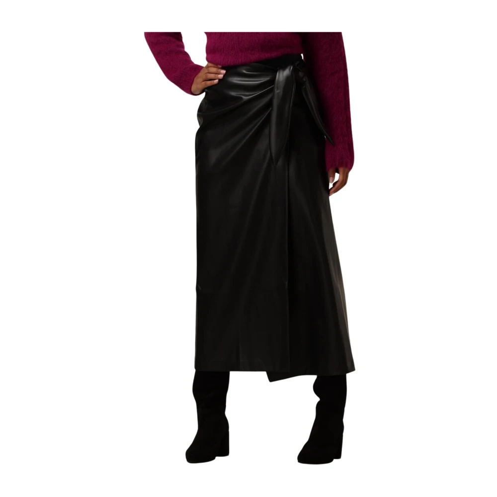 Amaya Amsterdam Zwarte Midi Rok voor veelzijdige styling Black Dames