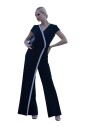 elegante-combinaison-a-manches-courtes-et-col-en-v
