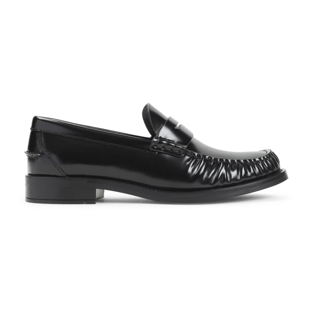 Prada Klassieke Zwarte Leren Loafers