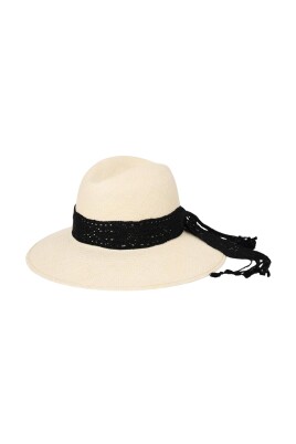 elegant-black-crochet-band-hat