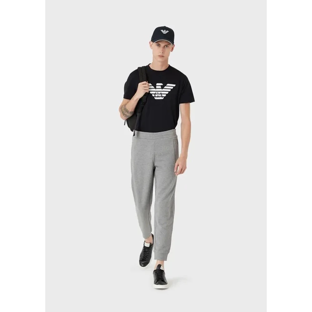 Emporio Armani Essentials Collectie: Tijdloze Stijl voor Elk Seizoen Black Heren