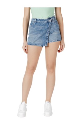 shorts-en-denim-bleu-clair